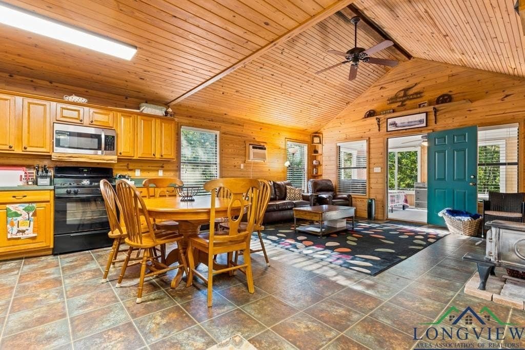 10 acres in Cass County - photo 8