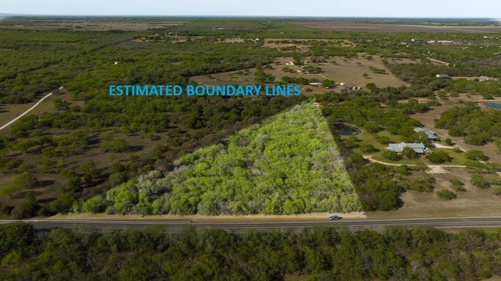 5.83 acres in Nueces County - photo 2