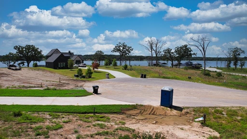 2.09 acres in Henderson County - photo 3