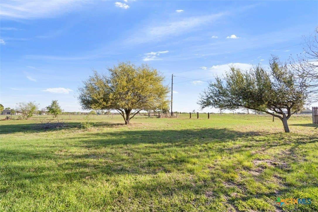 11.87 acres in Milam County - photo 22
