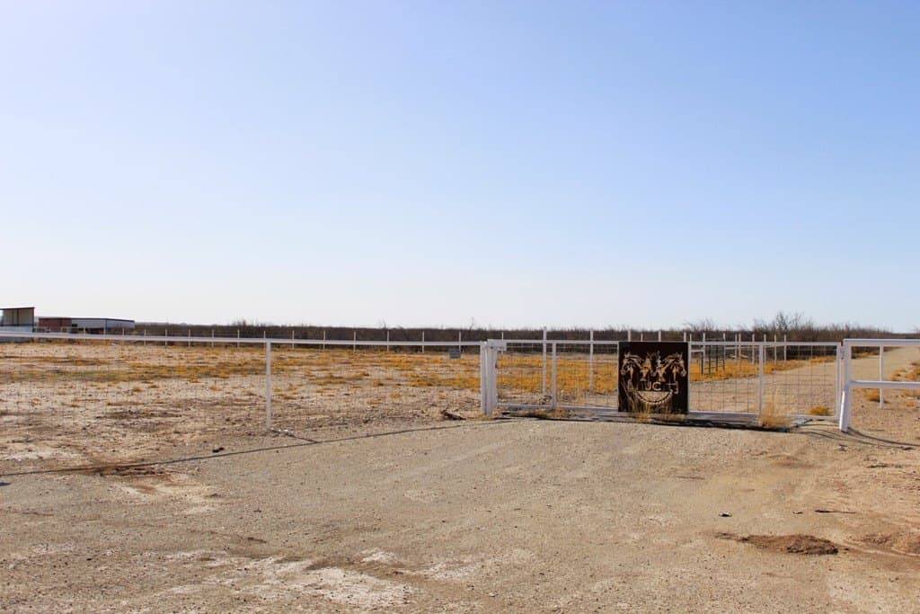 40.57 acres in Pecos County - photo 95