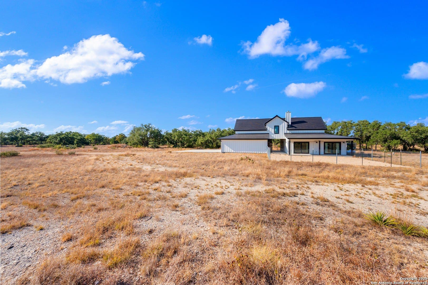 20.14 acres in Blanco County - photo 4