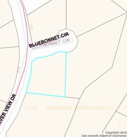 0.58 acres in Bandera County - photo 3