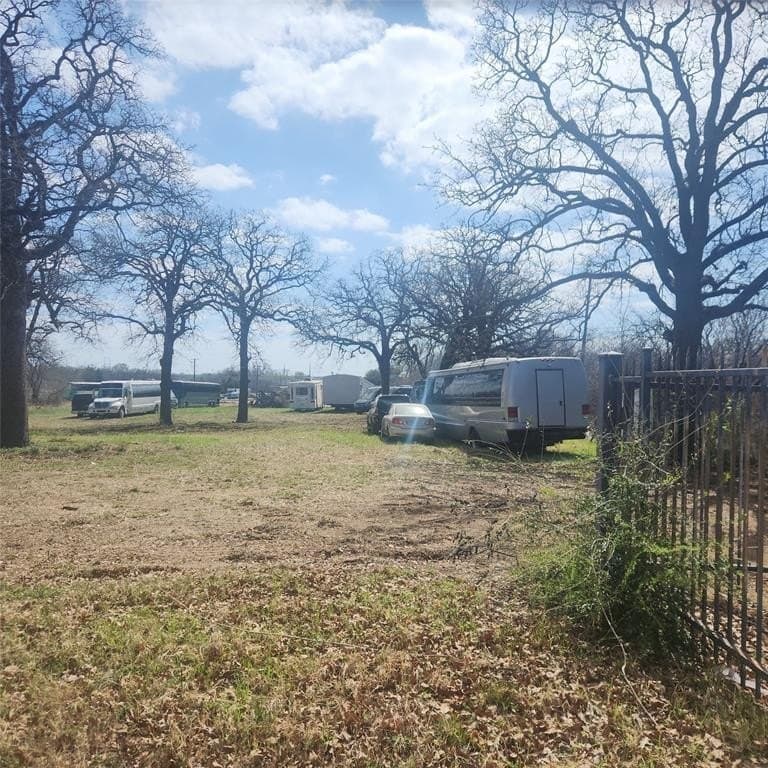 1.7 acres in Dallas County - photo 5
