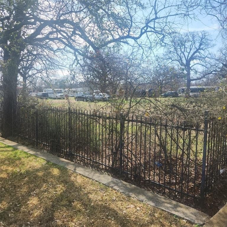 1.7 acres in Dallas County - photo 12