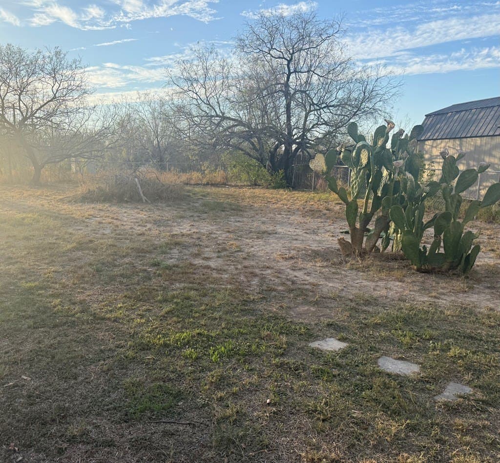 7,250 acres in Maverick County - photo 10