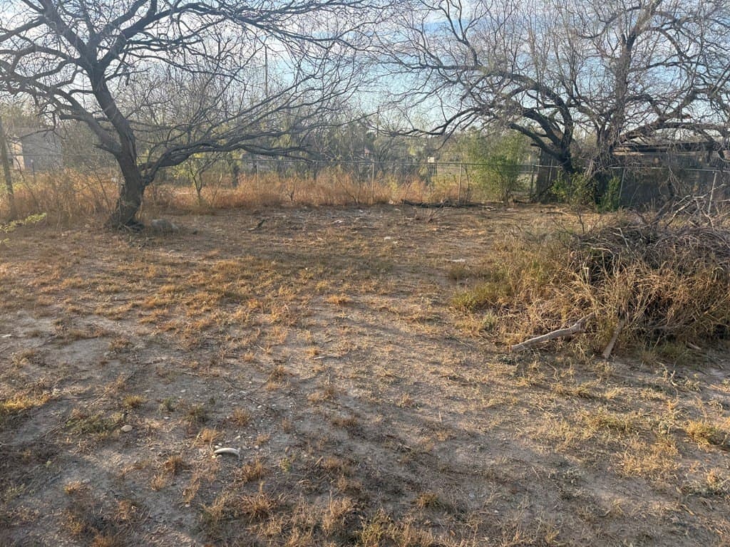 7,250 acres in Maverick County - photo 12