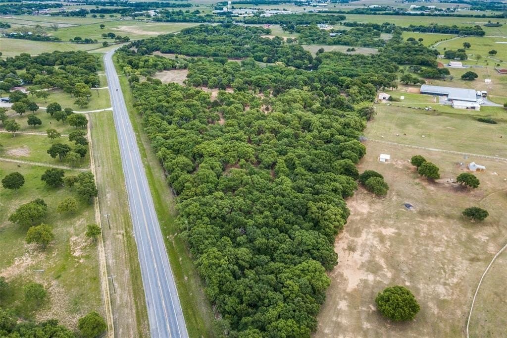 22.79 acres in Denton County - photo 3