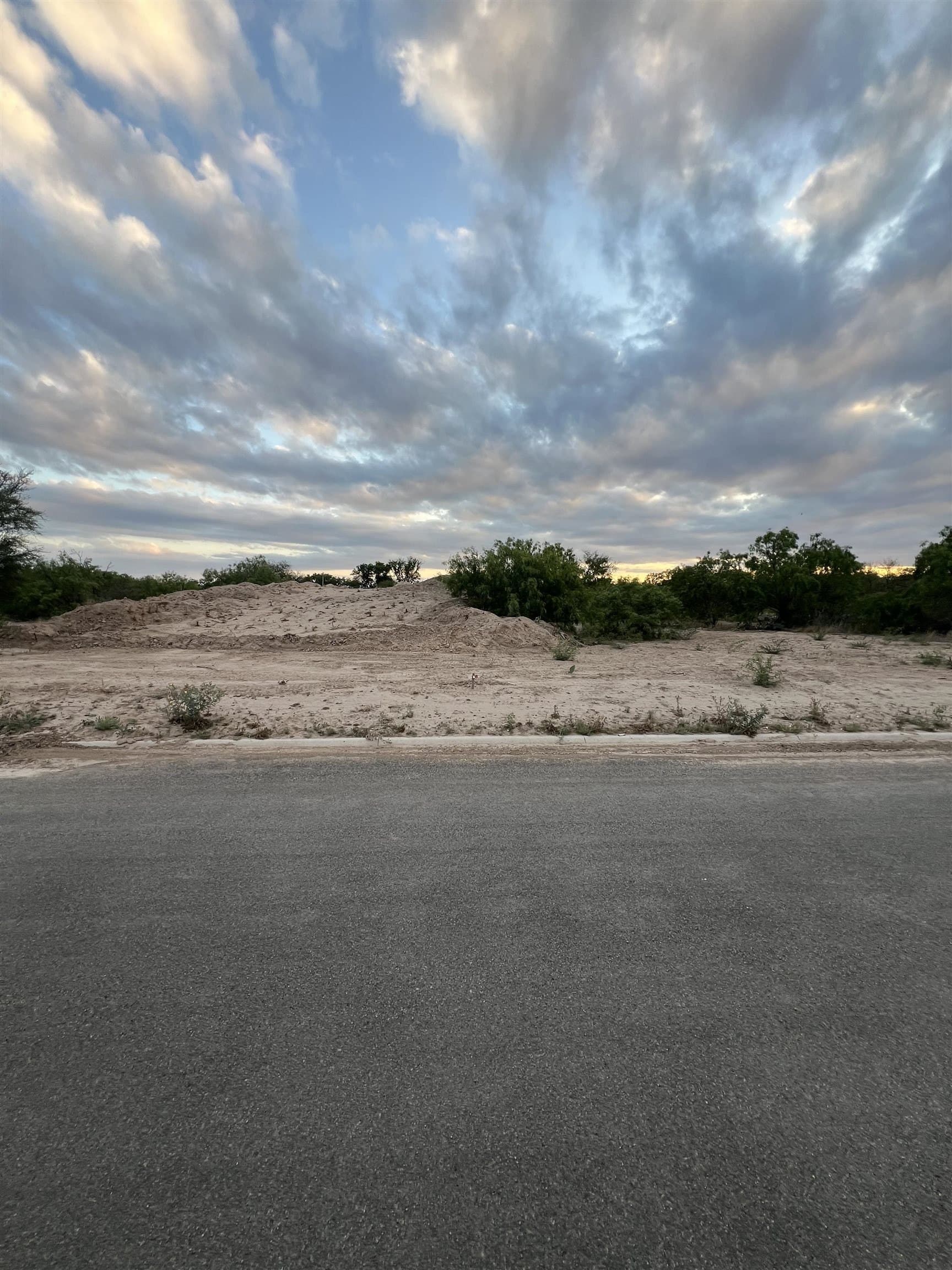 0.45 acres in Val Verde County - photo 2
