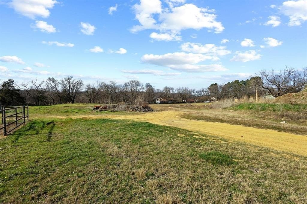 4.38 acres in Grayson County - photo 8