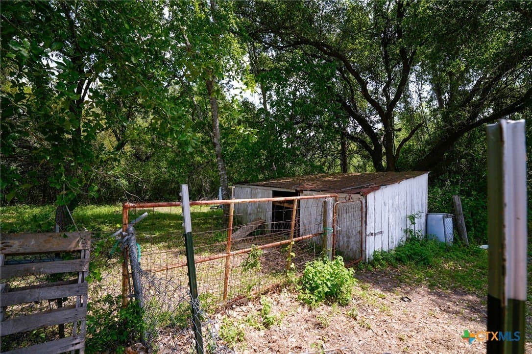 13.78 acres in Fayette County - photo 27