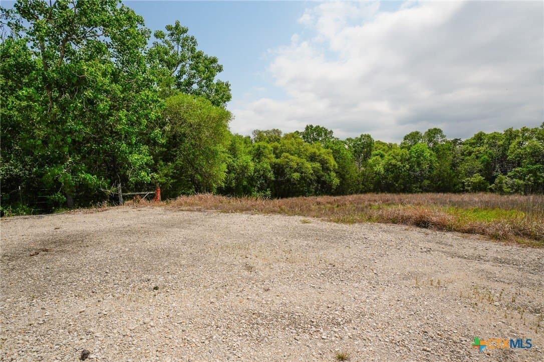 13.78 acres in Fayette County - photo 2