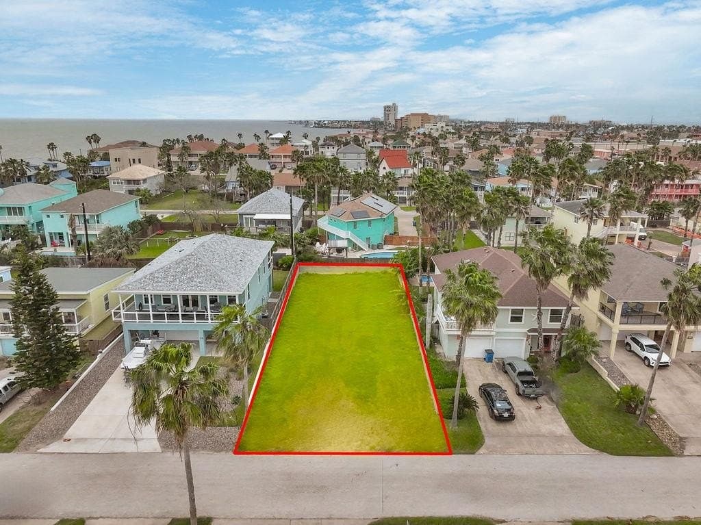 216 Oleander St.