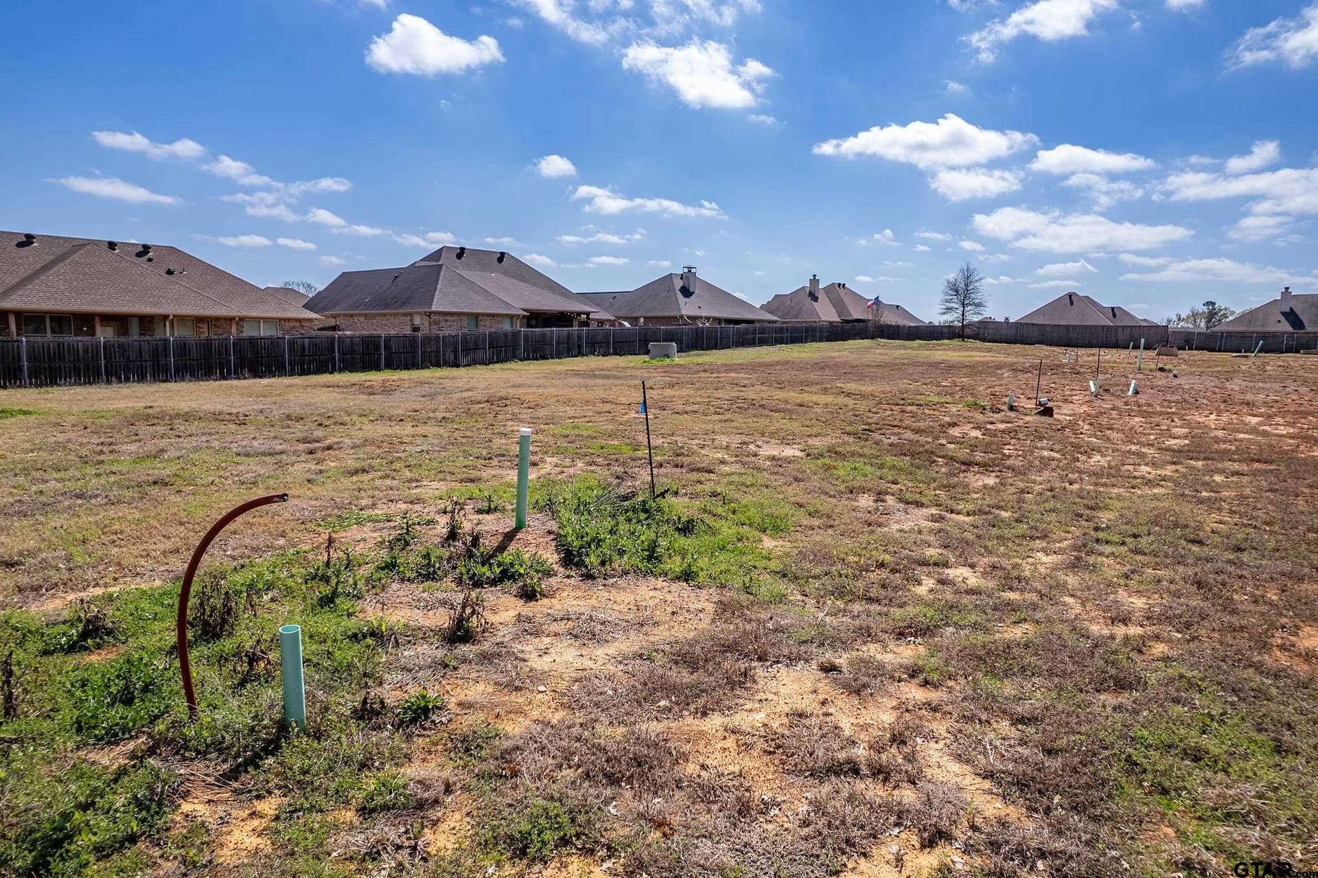 2.09 acres in Smith County - photo 6