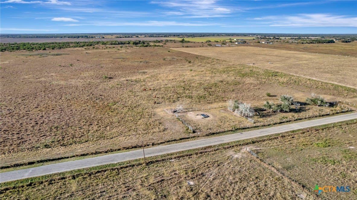 10.32 acres in Victoria County - photo 11