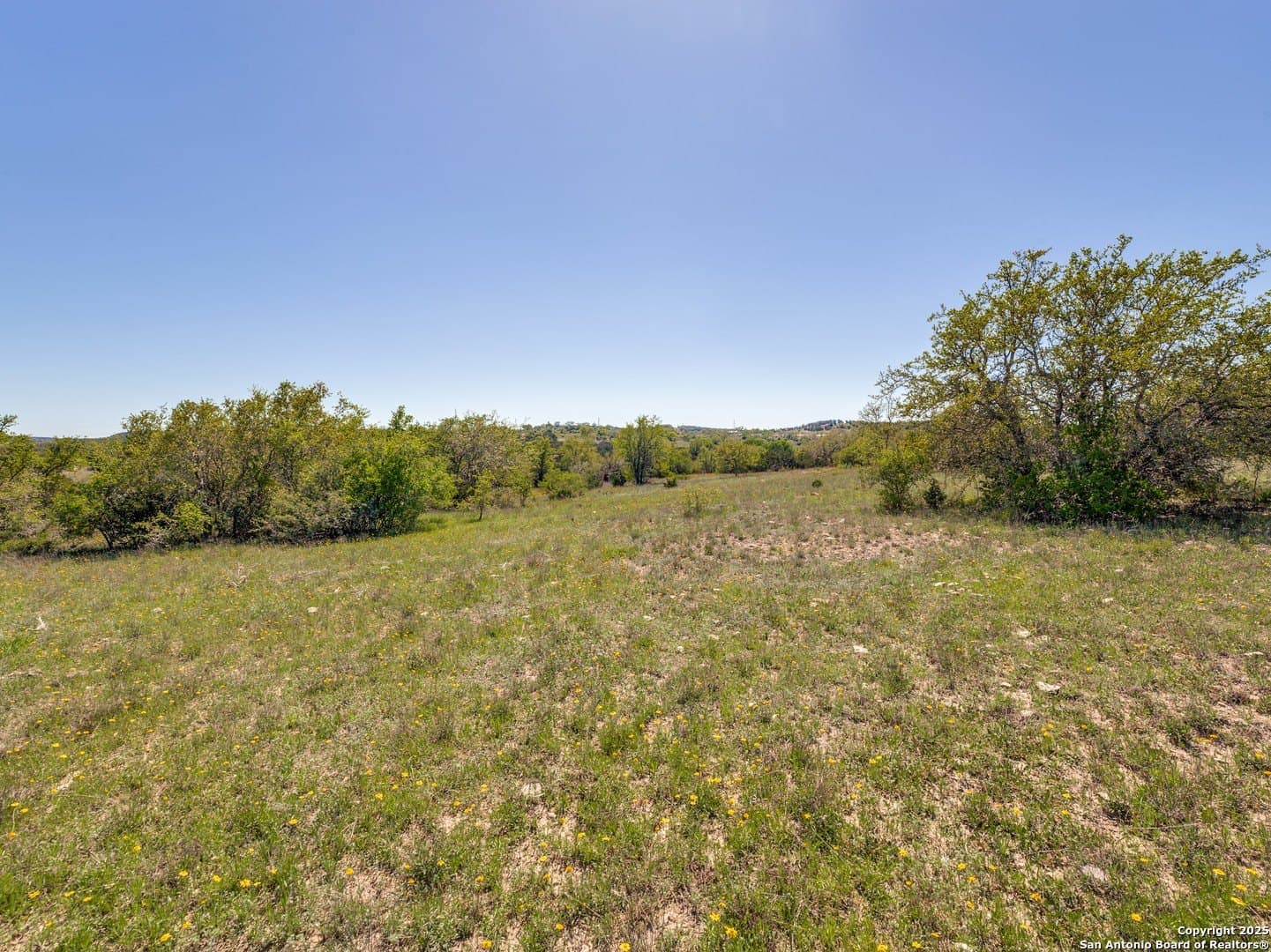 5.03 acres in Kerr County - photo 8