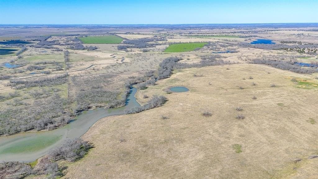 115.31 acres in Navarro County - photo 33