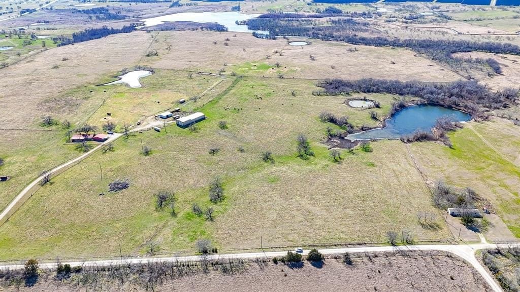 115.31 acres in Navarro County - photo 11