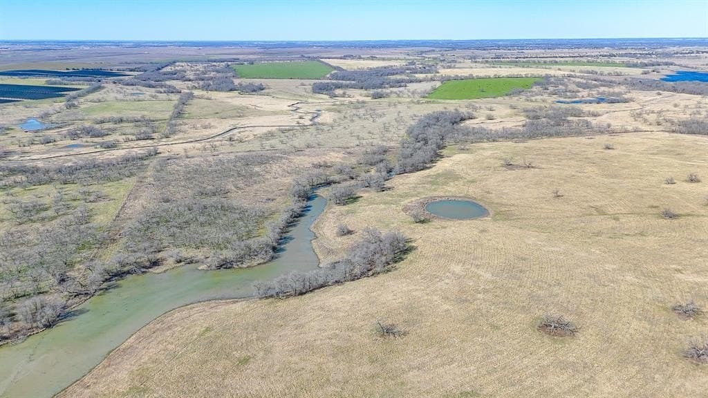 115.31 acres in Navarro County - photo 9