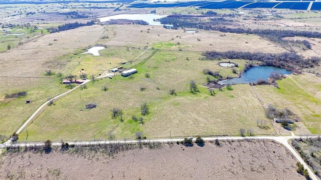 115.31 acres in Navarro County - photo 13
