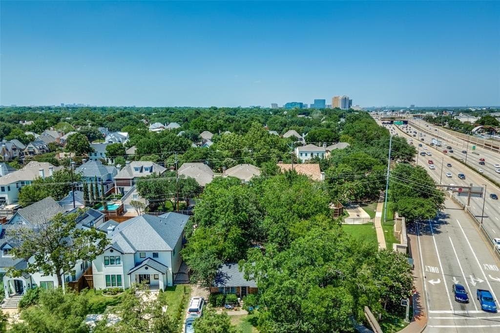 0.24 acres in Dallas County - photo 2