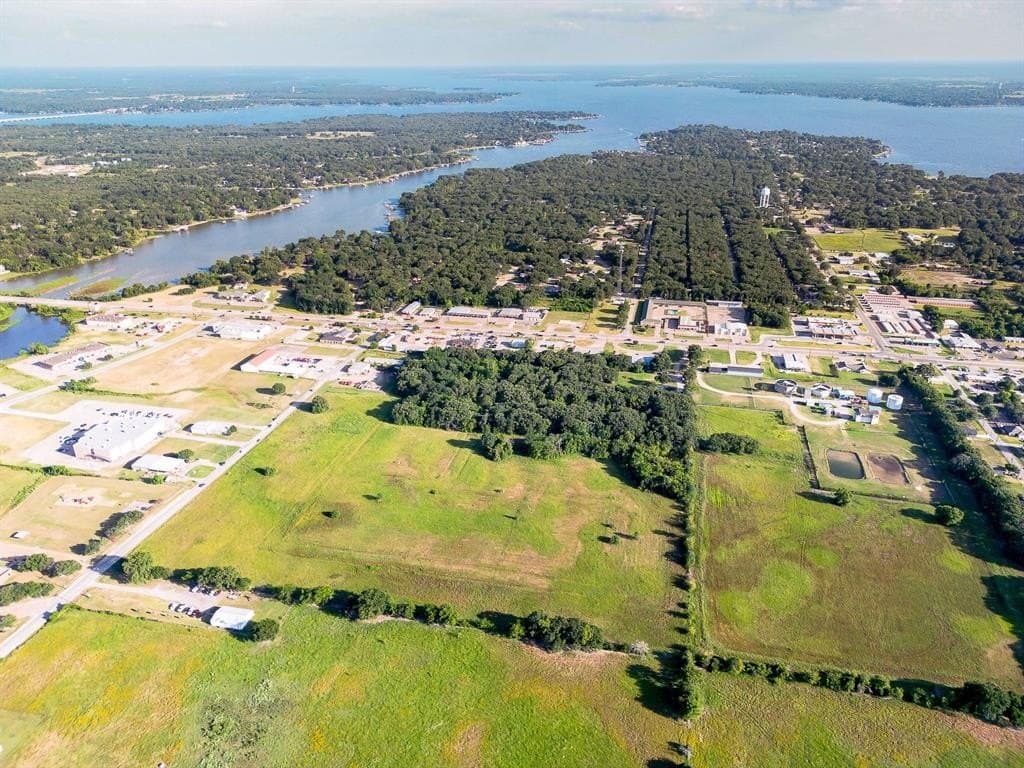 30 acres in Henderson County - photo 8