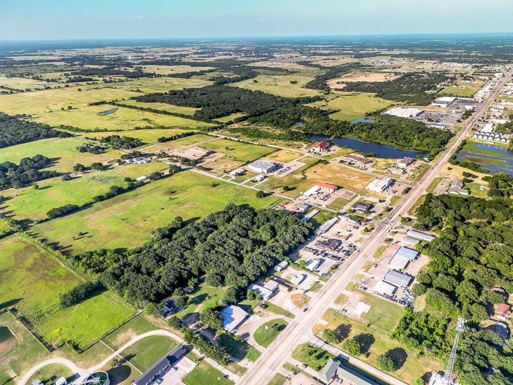 30 acres in Henderson County - photo 11