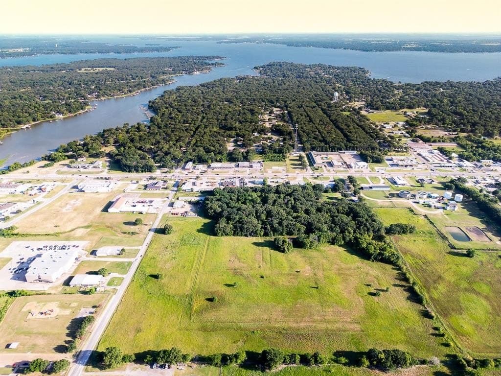 30 acres in Henderson County - photo 7