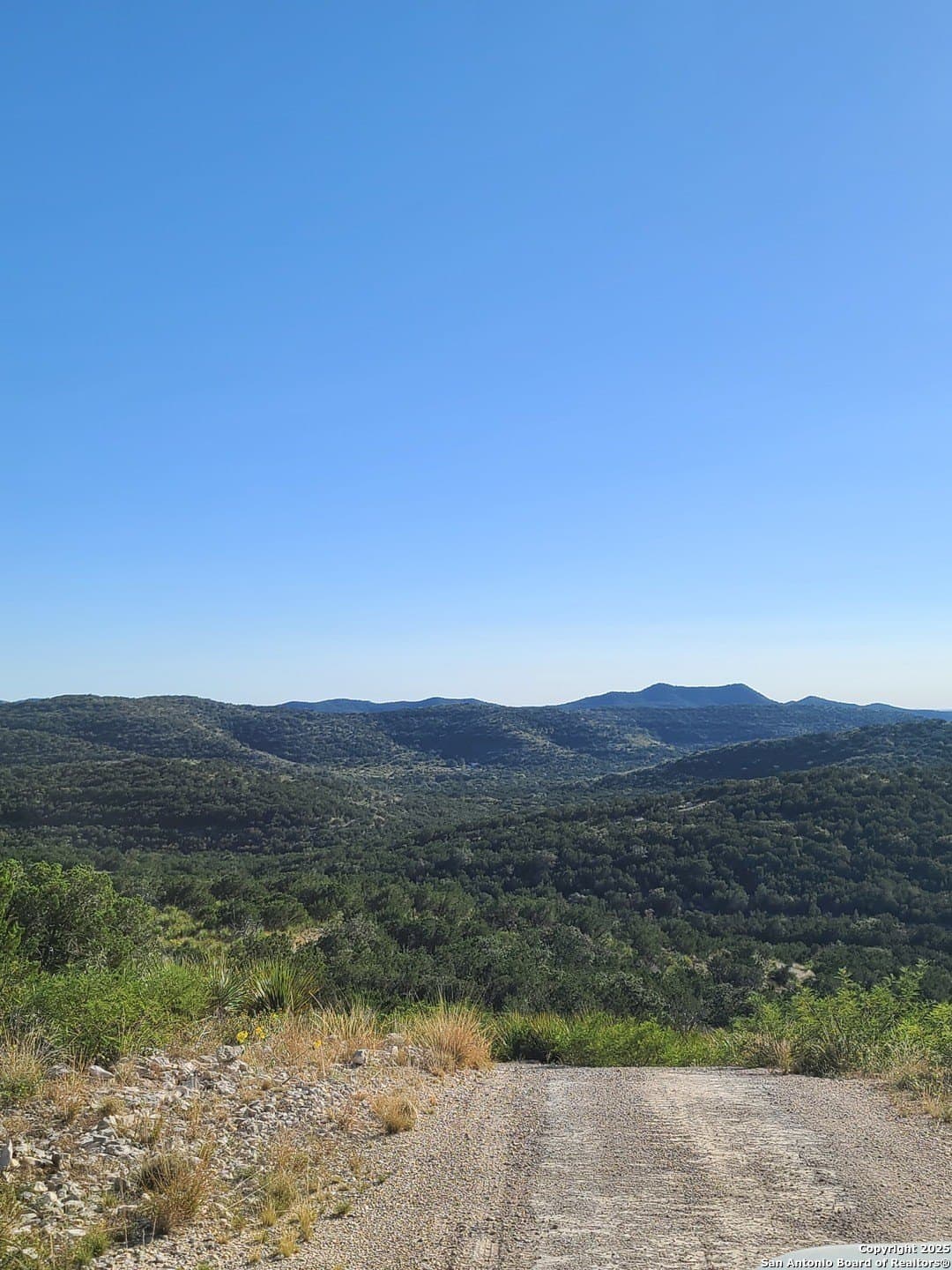 14.01 acres in Uvalde County - photo 15