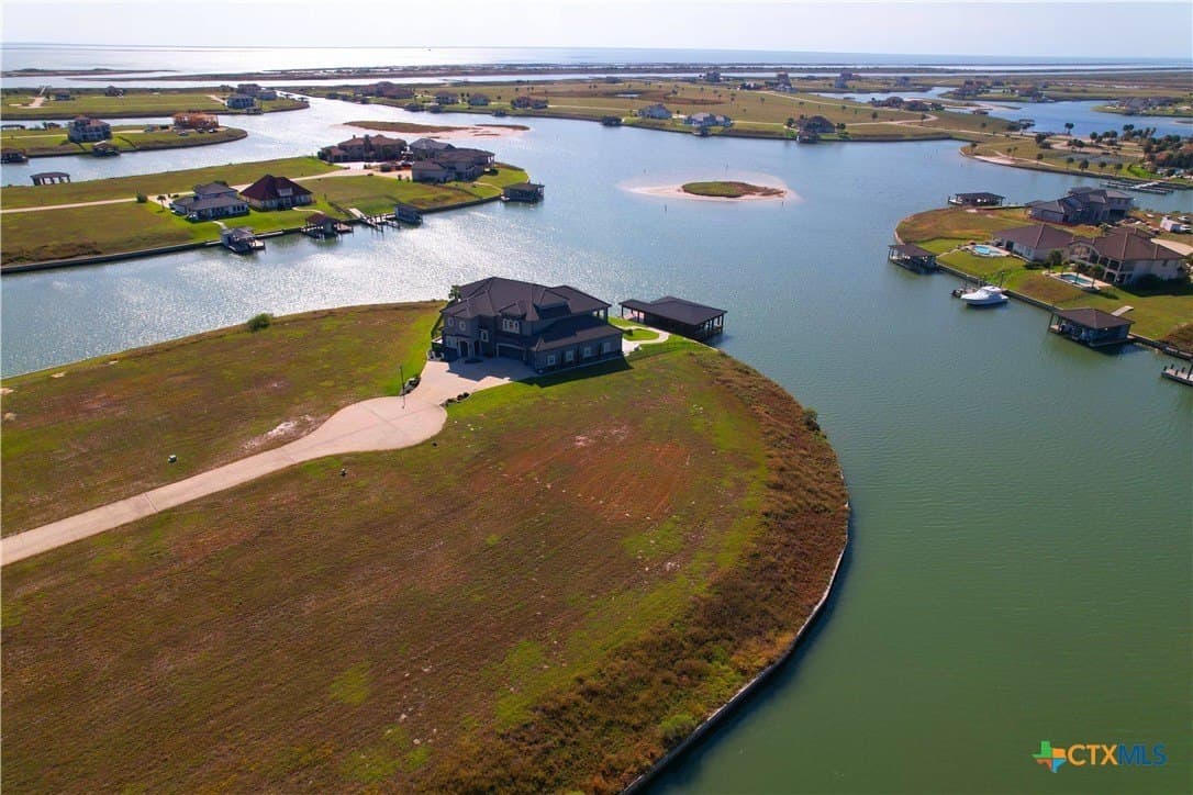0.4 acres in Calhoun County - photo 4