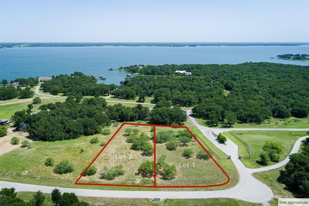 1.01 acres in Navarro County - photo 8