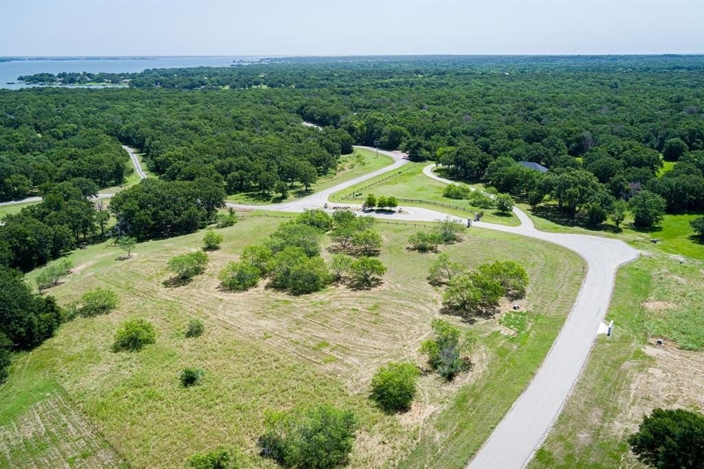 1.01 acres in Navarro County - photo 16