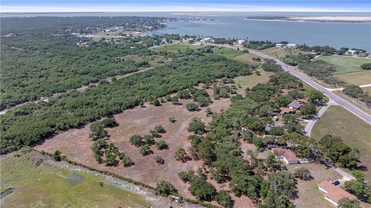 10.72 acres in San Patricio County - photo 12