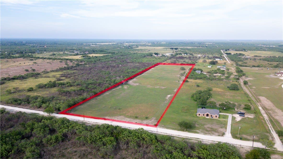 10.42 acres in Jim Wells County - photo 2