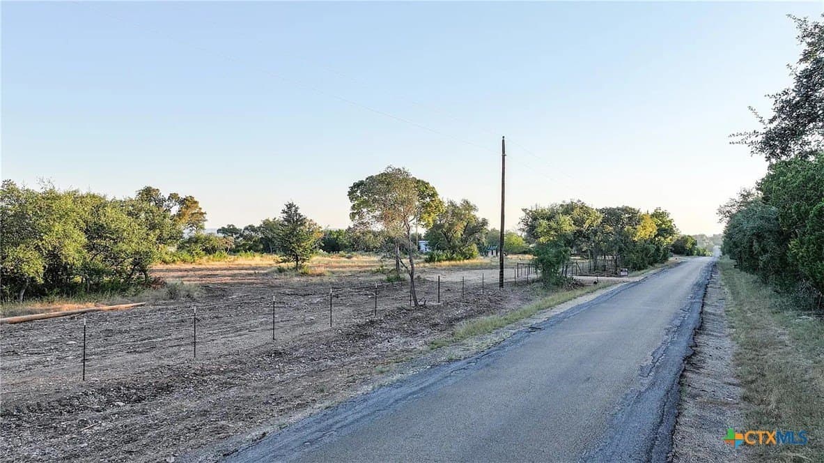 15 acres in Burnet County - photo 4