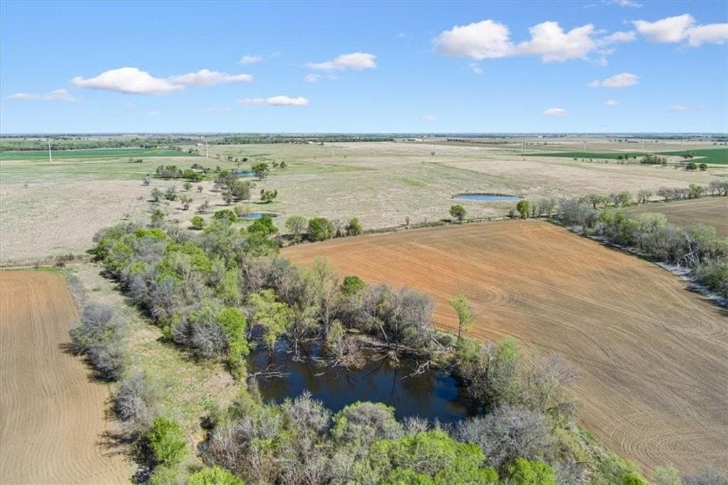 54.11 acres in Hill County - photo 16