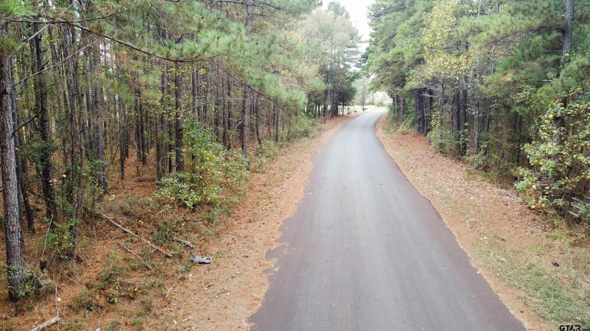 14.28 acres in Smith County - photo 2