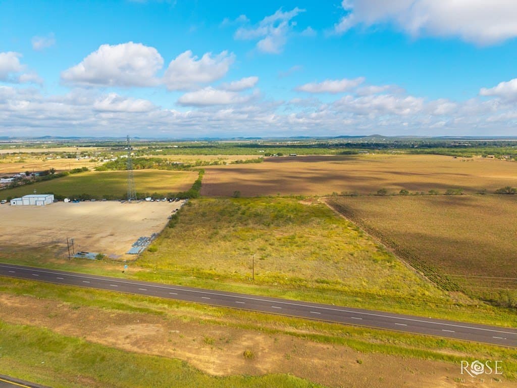 5.03 acres in Tom Green County - photo 2