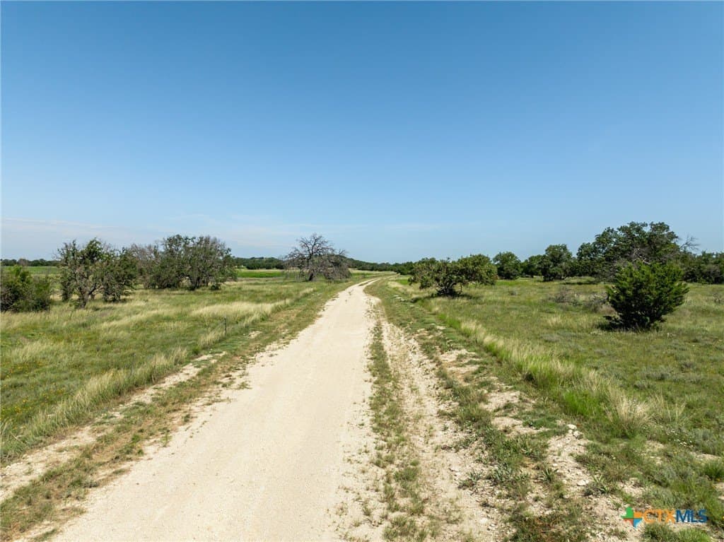519.23 acres in Hamilton County - photo 11
