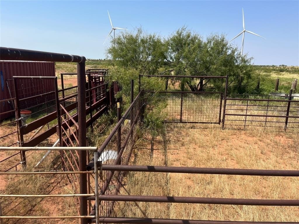 640 acres in Fisher County - photo 4
