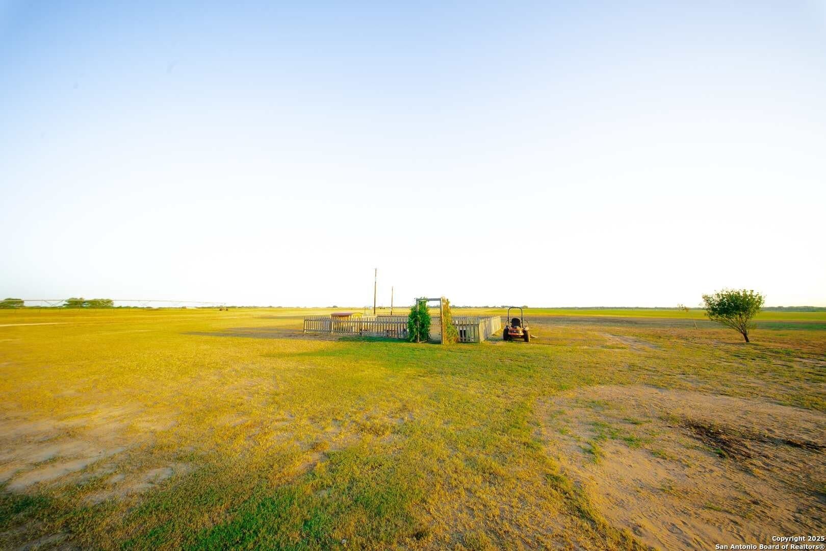352 acres in Atascosa County - photo 11