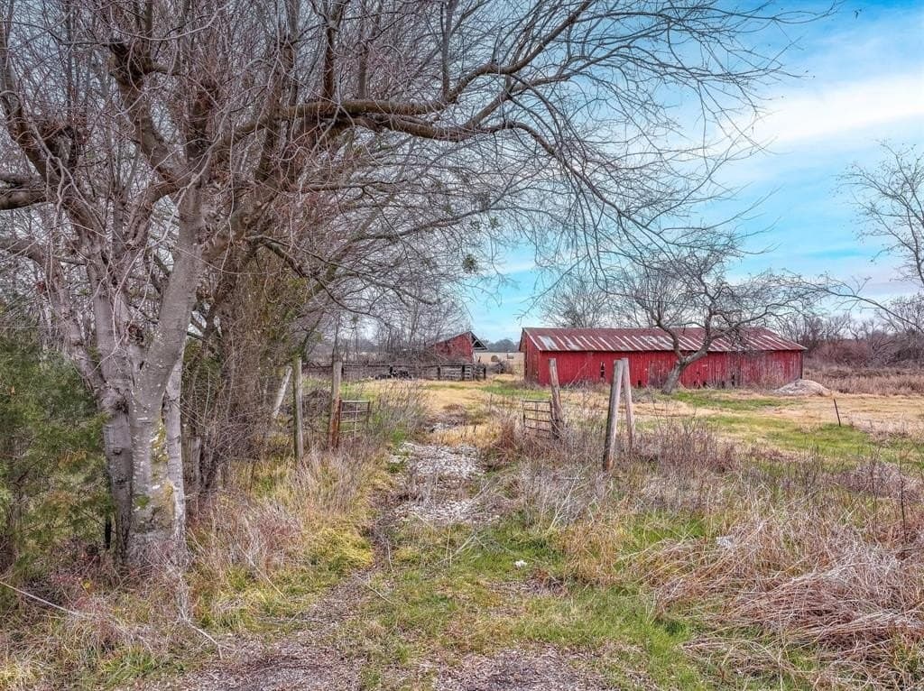 15.5 acres in Kaufman County - photo 5