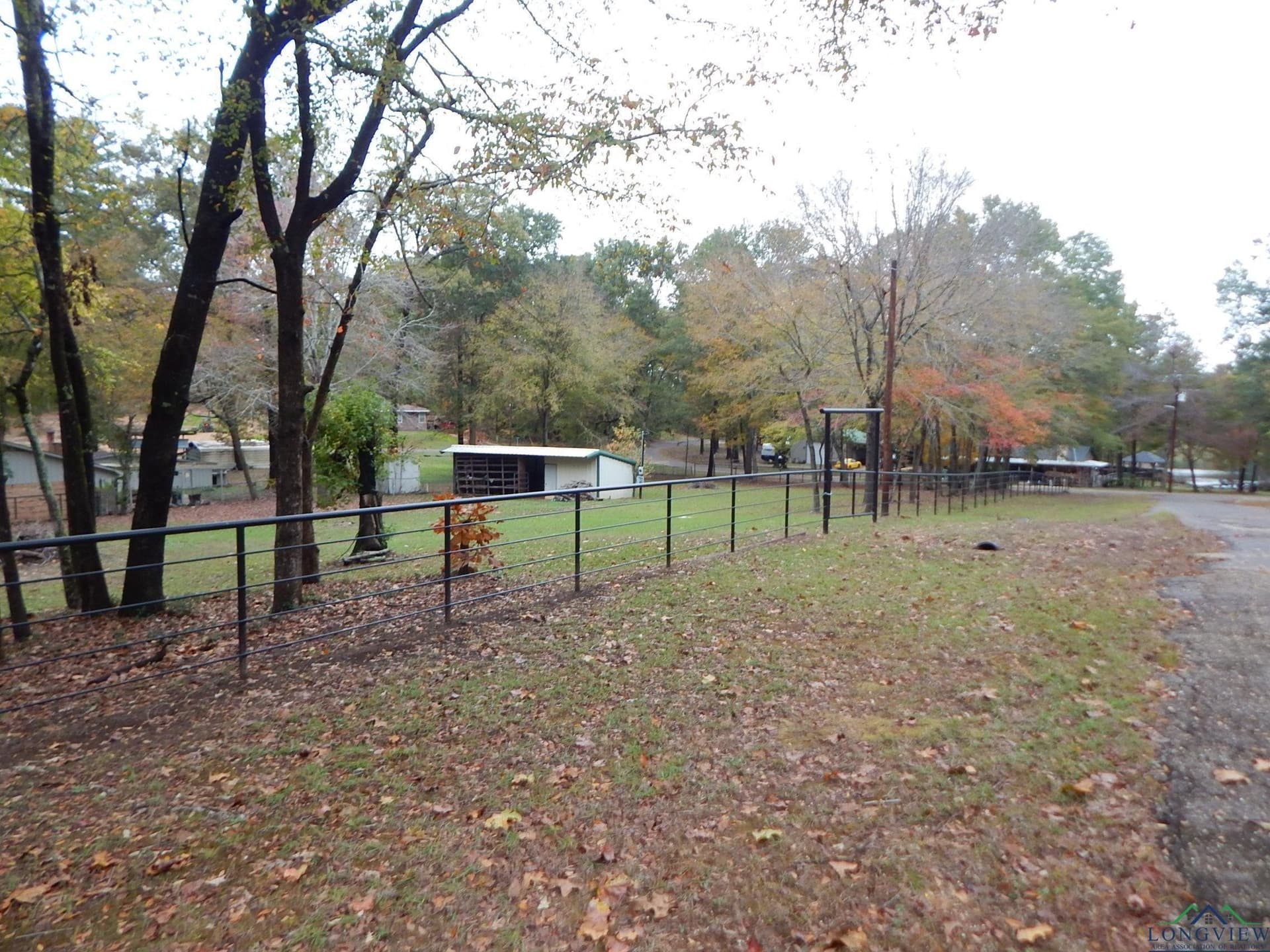 0.76 acres in Texas County - photo 4