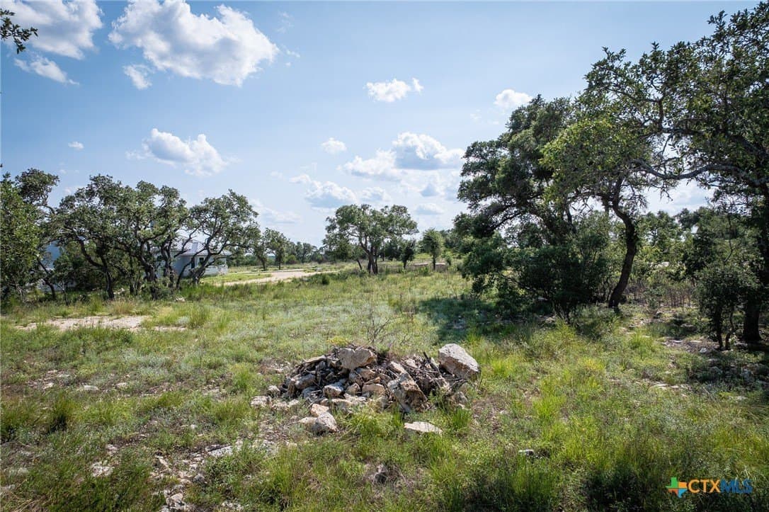 1.04 acres in Comal County - photo 14