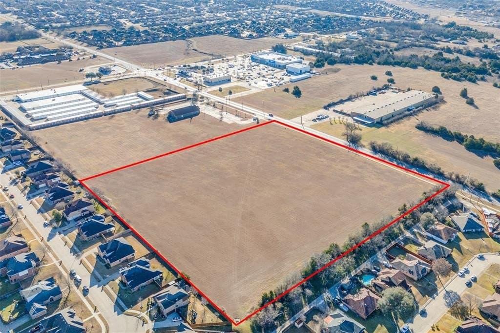 10 acres in Dallas County - photo 4