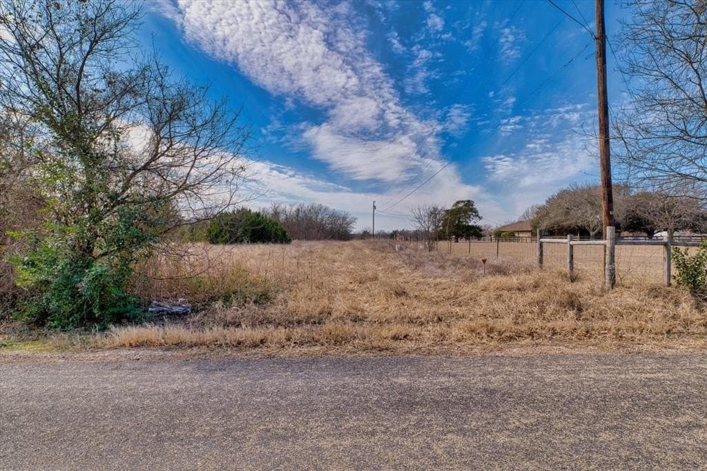 25 acres in McLennan County - photo 3