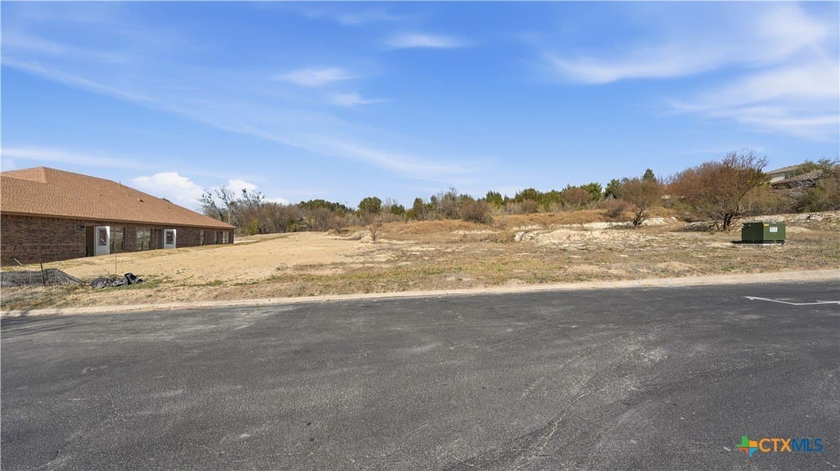 0.23 acres in Guadalupe County - photo 3