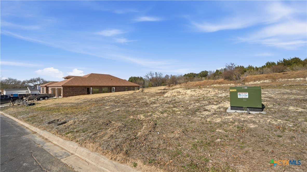 0.23 acres in Guadalupe County - photo 4