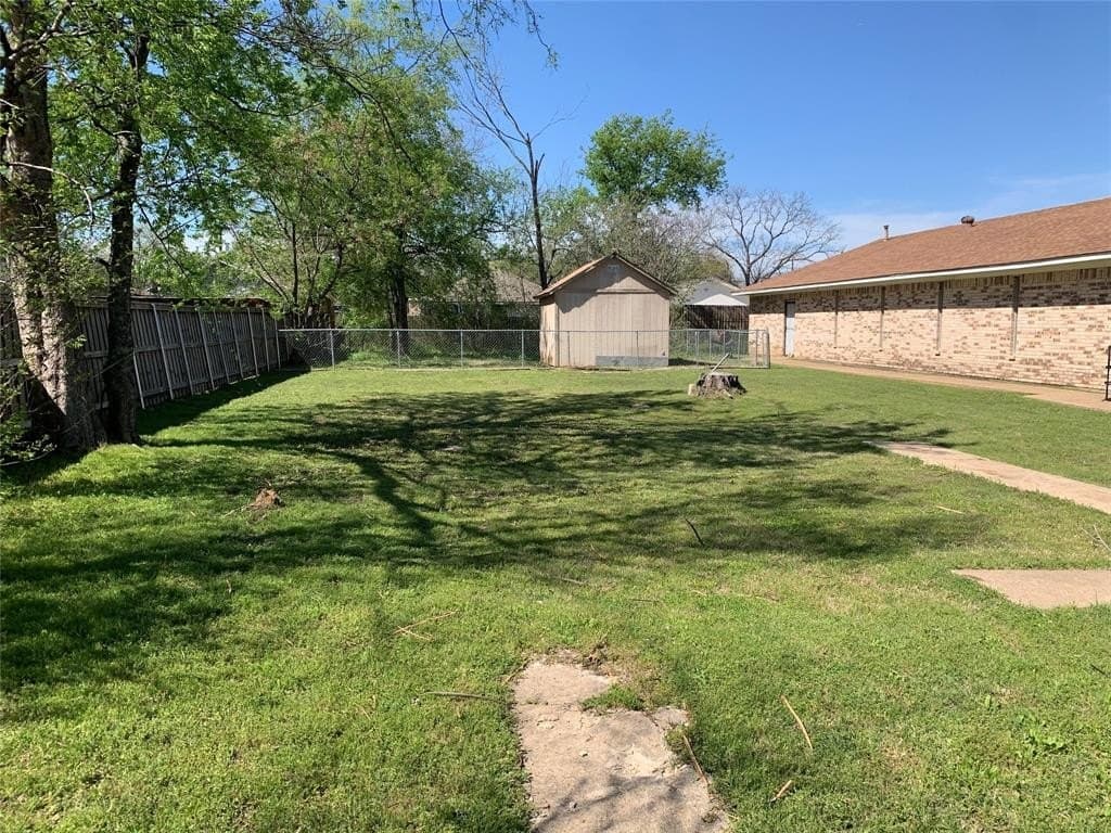 0.15 acres in Dallas County - photo 3