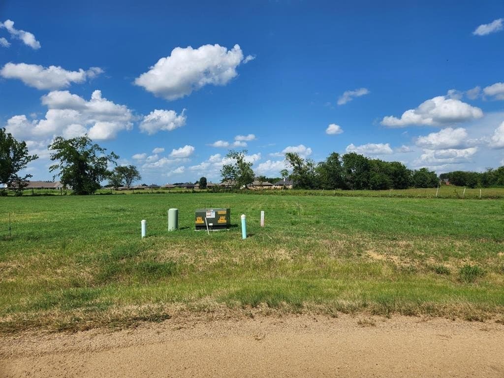 0.36 acres in Kaufman County - photo 5